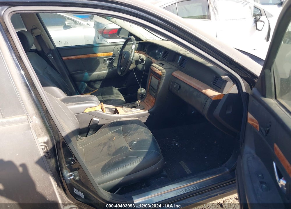 2004 KIA AMANTI VIN: KNALD124345032129
