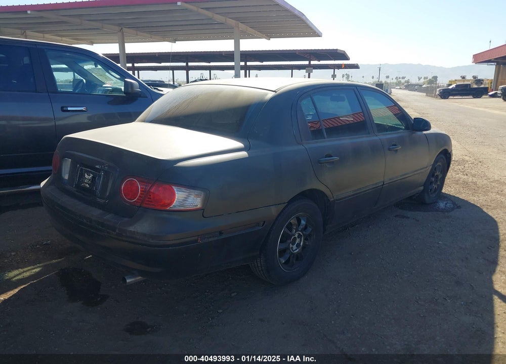 2004 KIA AMANTI VIN: KNALD124345032129