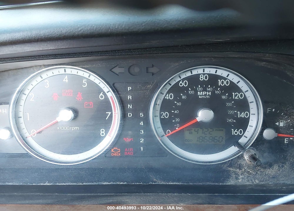 2004 KIA AMANTI VIN: KNALD124345032129