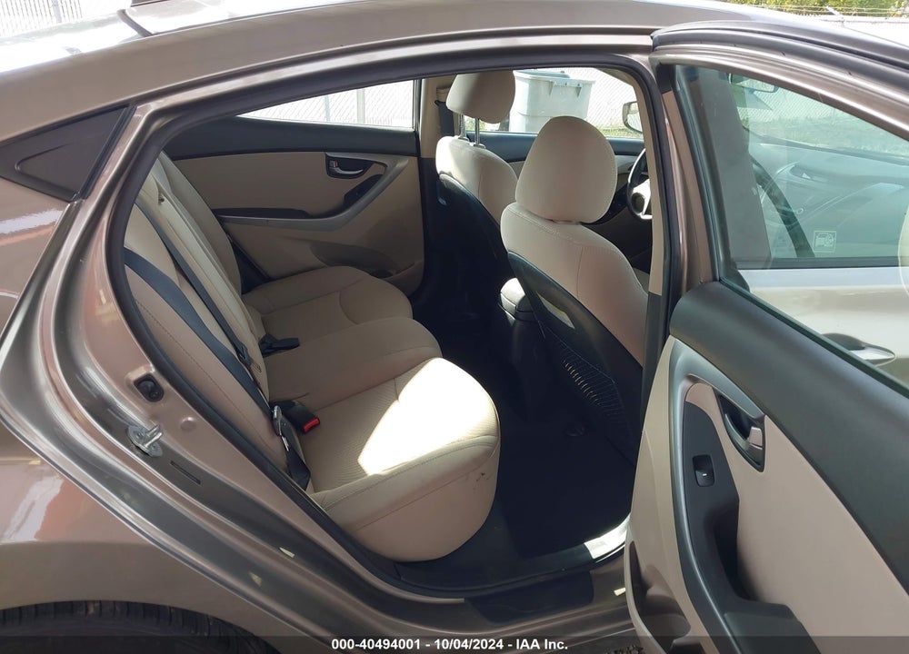 2015 HYUNDAI ELANTRA SE VIN: 5NPDH4AE0FH583645