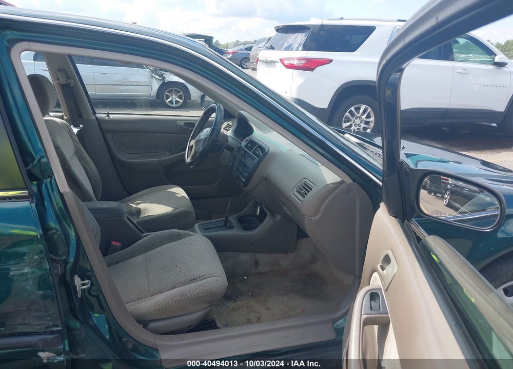 2000 HONDA CIVIC LX VIN: 1HGEJ6674YL033640