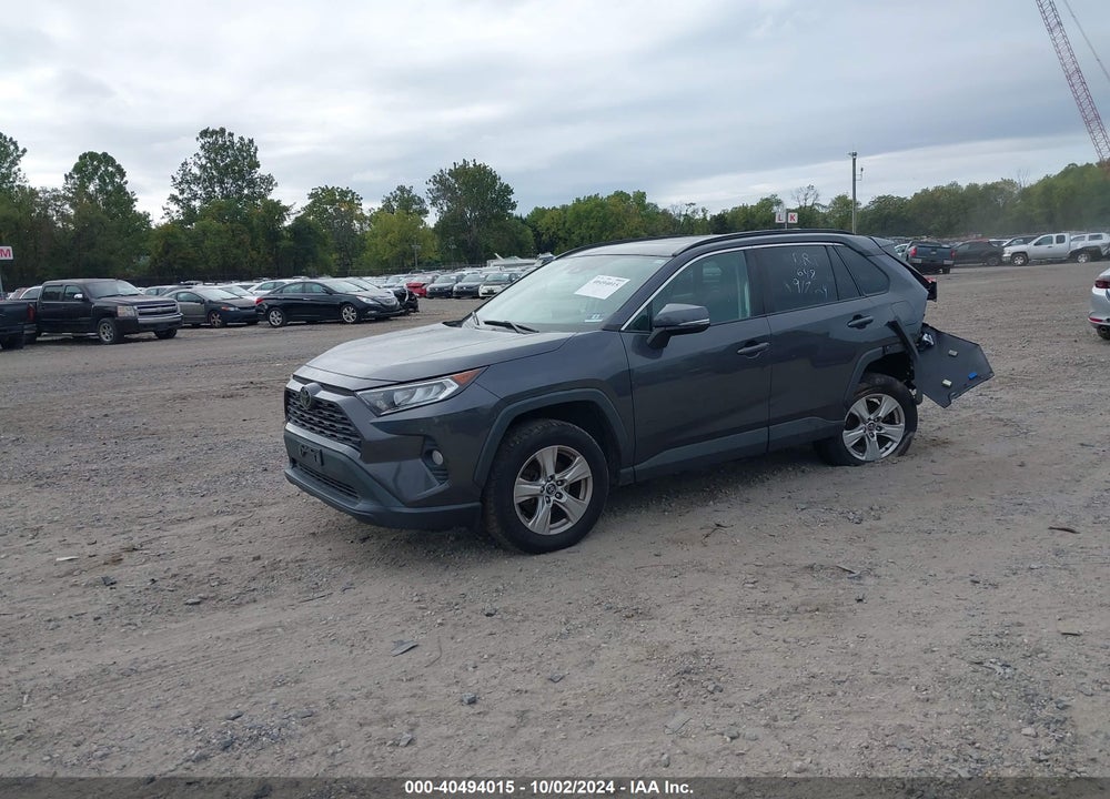 2019 TOYOTA RAV4 XLE VIN: 2T3P1RFV0KW038071