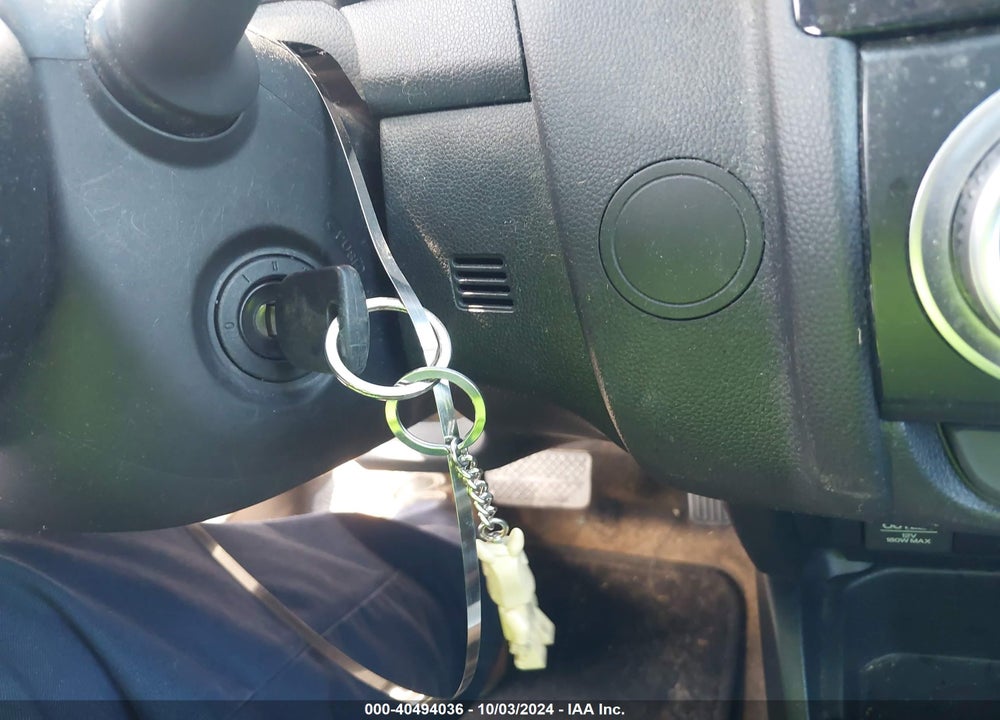 2015 HONDA FIT LX VIN: 3HGGK5H56FM741220