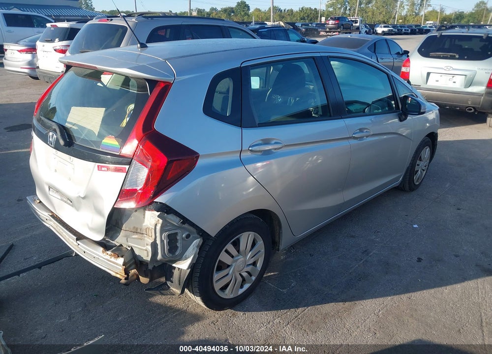 2015 HONDA FIT LX VIN: 3HGGK5H56FM741220