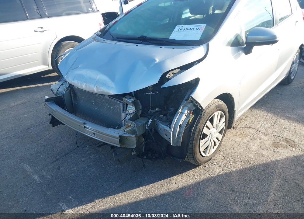 2015 HONDA FIT LX VIN: 3HGGK5H56FM741220
