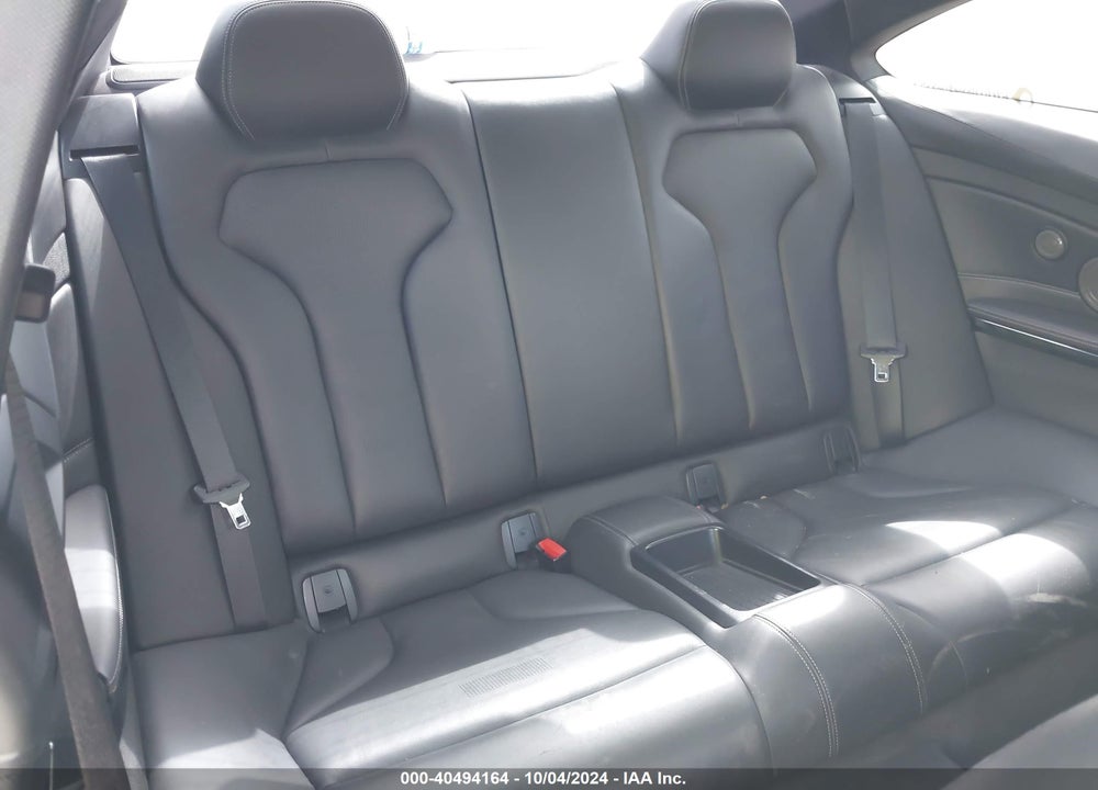 2015 BMW M4 VIN: WBS3R9C5XFK331821