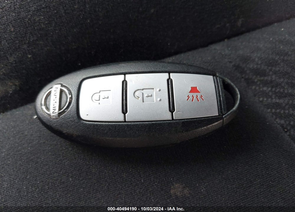 2014 NISSAN PATHFINDER S VIN: 5N1AR2MM8EC724653