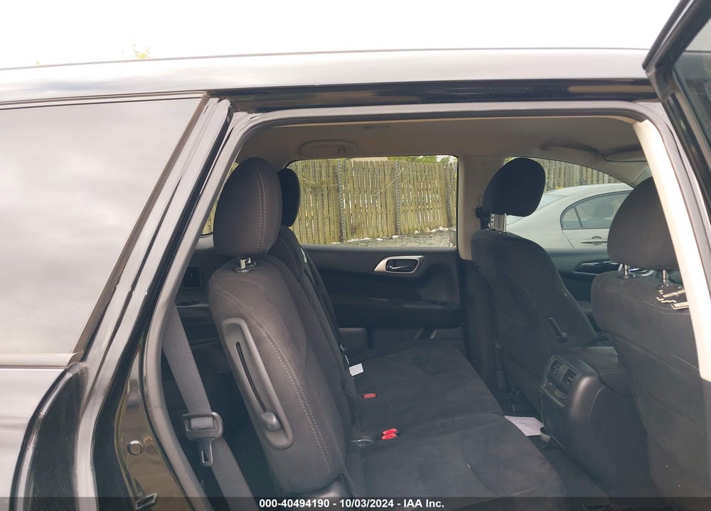 2014 NISSAN PATHFINDER S VIN: 5N1AR2MM8EC724653