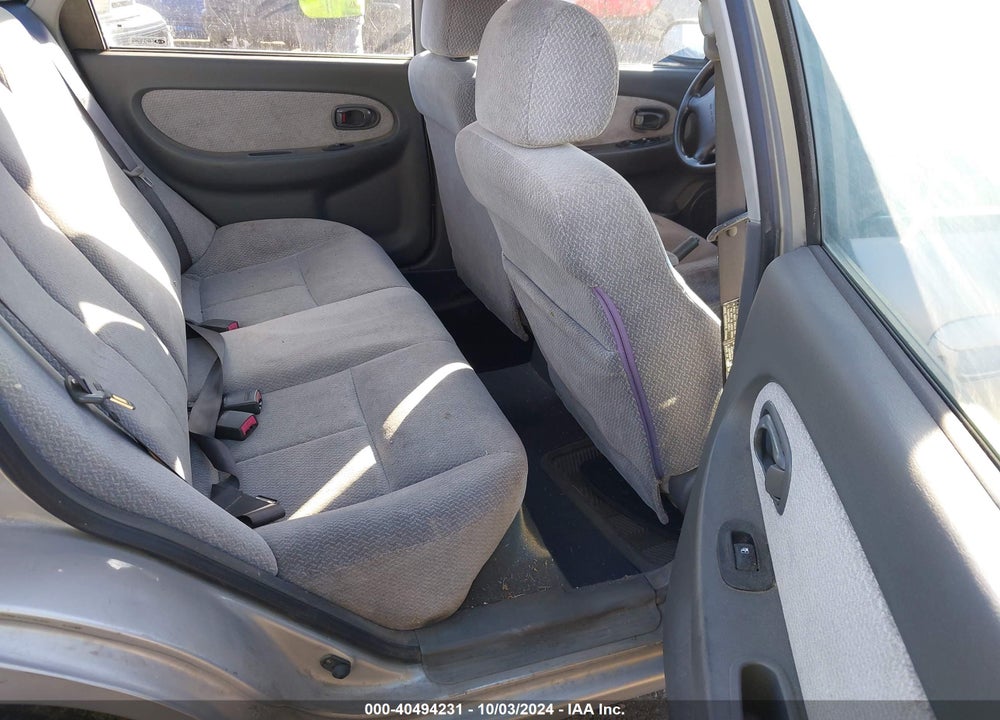 2003 KIA SPECTRA LS VIN: KNAFB121935297838