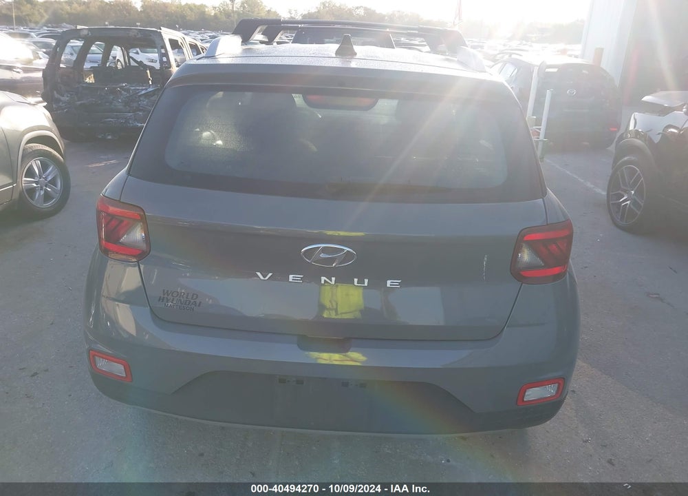 2022 HYUNDAI VENUE VIN: KMHRC8A3XNU149050