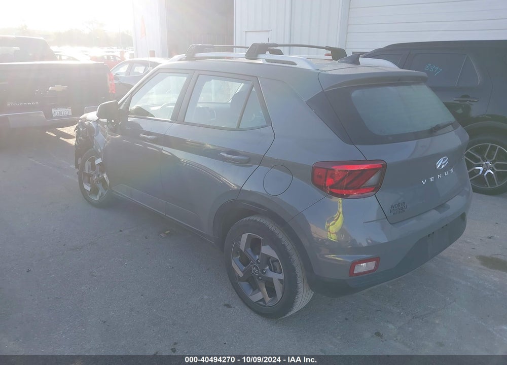 2022 HYUNDAI VENUE VIN: KMHRC8A3XNU149050
