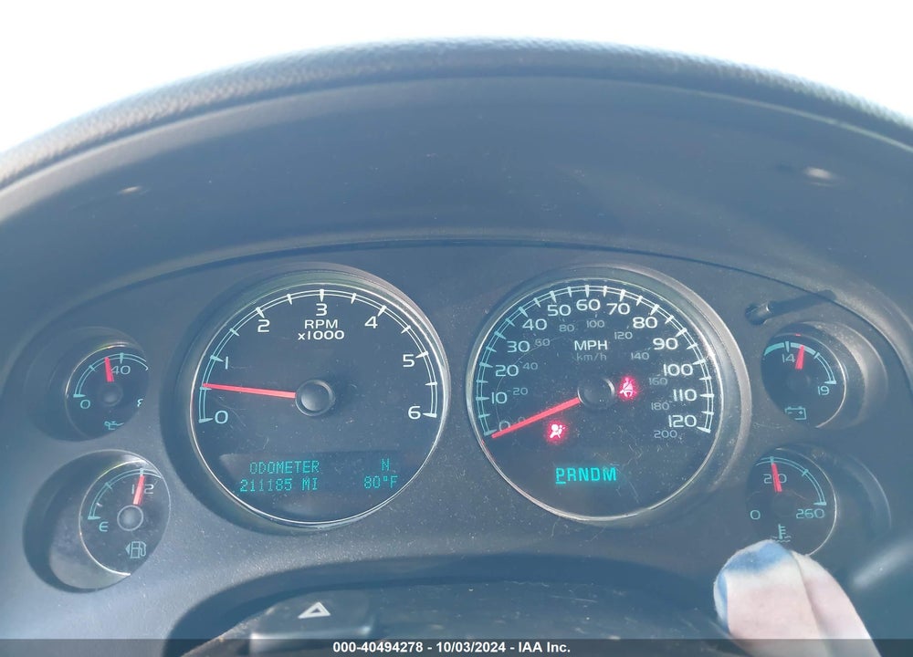 2012 CHEVROLET SUBURBAN 1500 LT VIN: 1GNSCJE09CR168600
