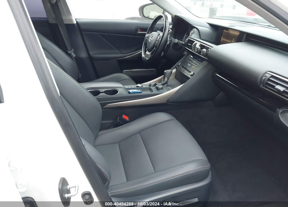 2020 LEXUS IS 300 VIN: JTHAA1D28L5102543
