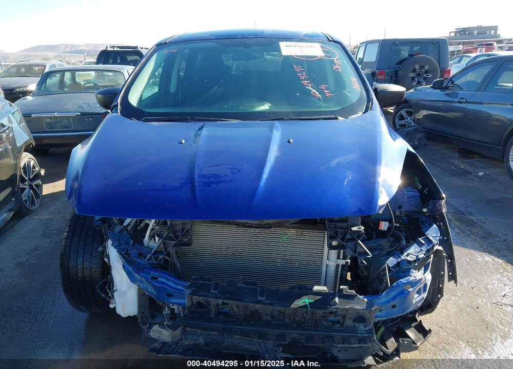 2016 FORD ESCAPE VIN: 1FMCU0F72GUC83828