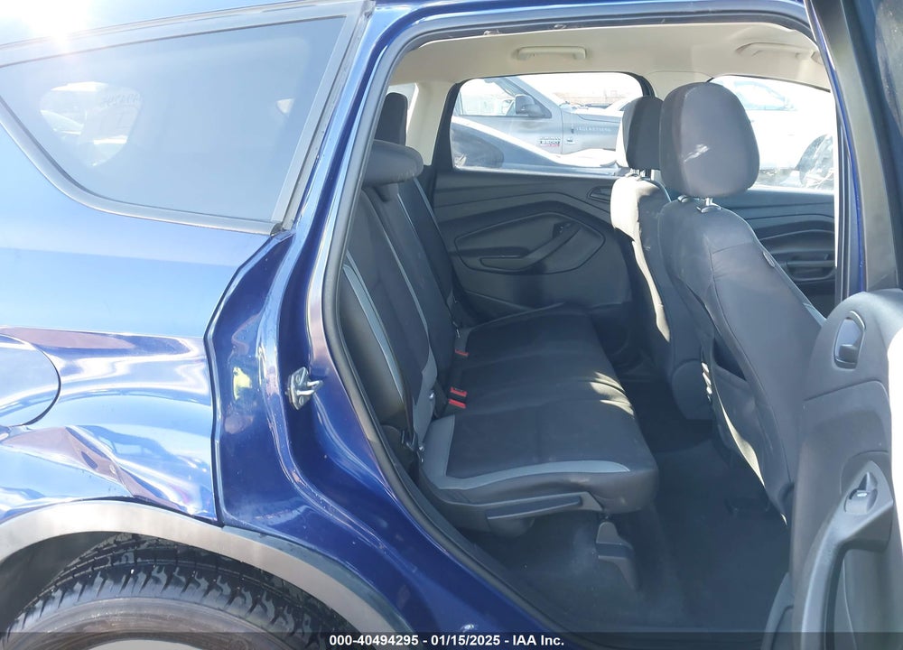 2016 FORD ESCAPE VIN: 1FMCU0F72GUC83828