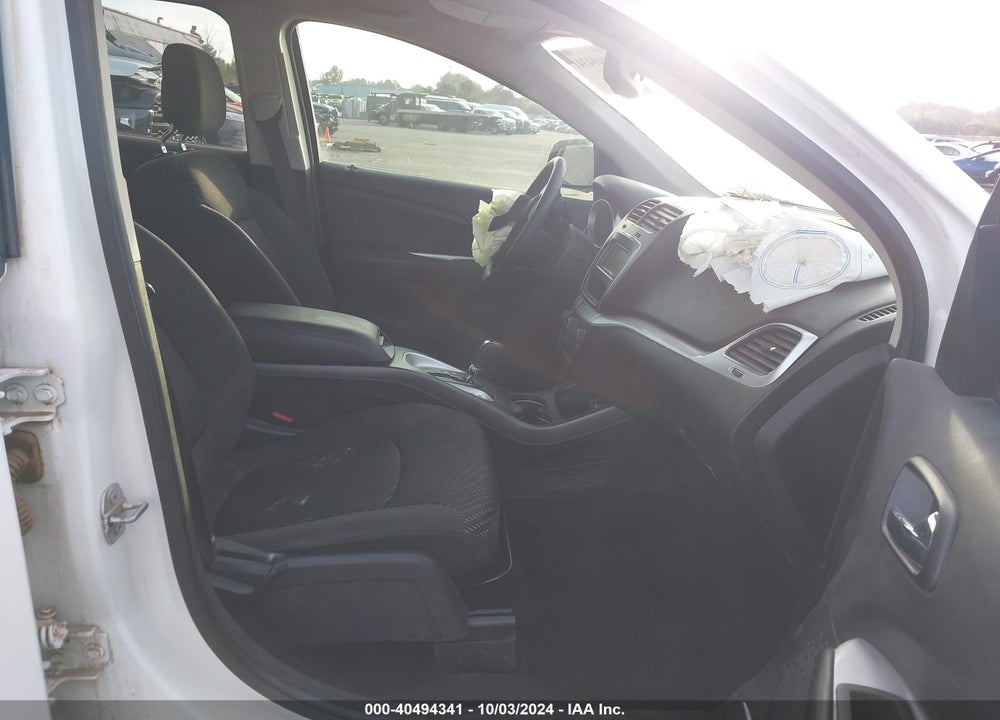 2018 DODGE JOURNEY SE AWD VIN: 3C4PDDAG4JT515206