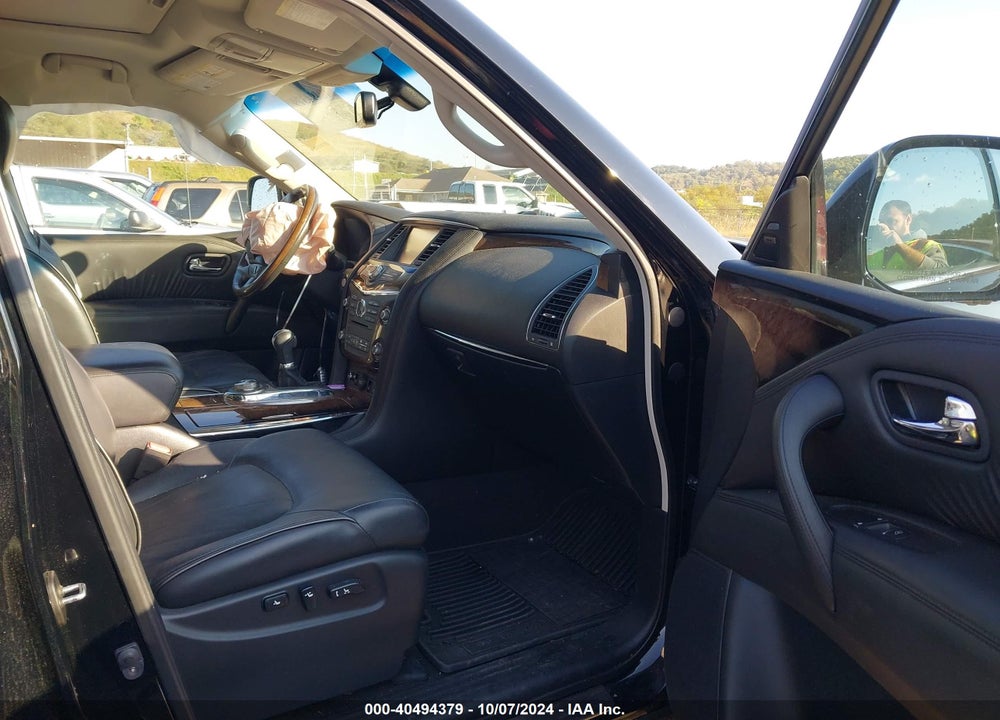 2014 INFINITI QX80 VIN: JN8AZ2NC6E9352127