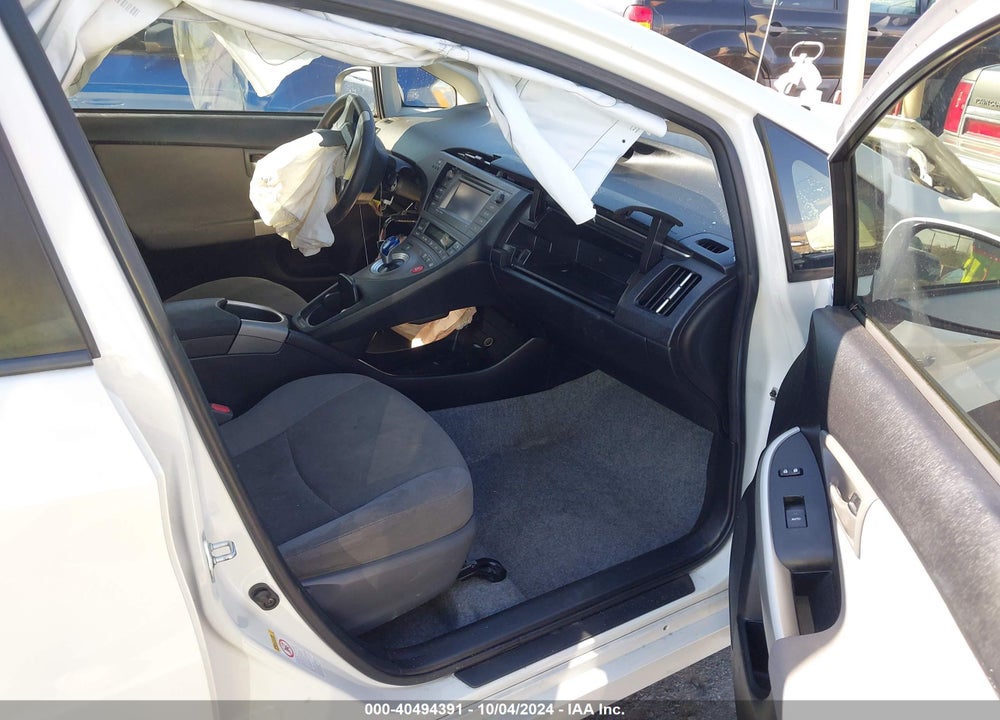 2015 TOYOTA PRIUS THREE VIN: JTDKN3DU5F0484393