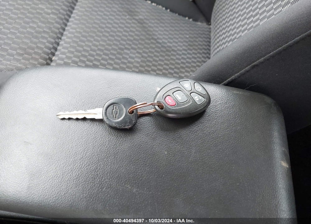 2009 CHEVROLET COBALT VIN: 1G1AT18H597243490