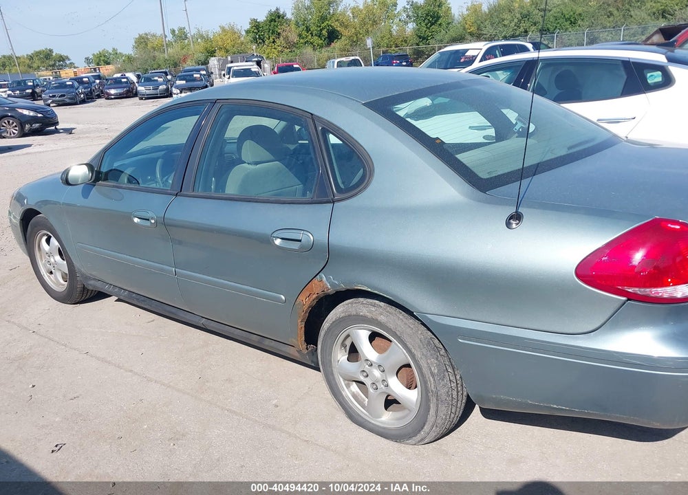 2005 FORD TAURUS SE VIN: 1FAFP53265A122384