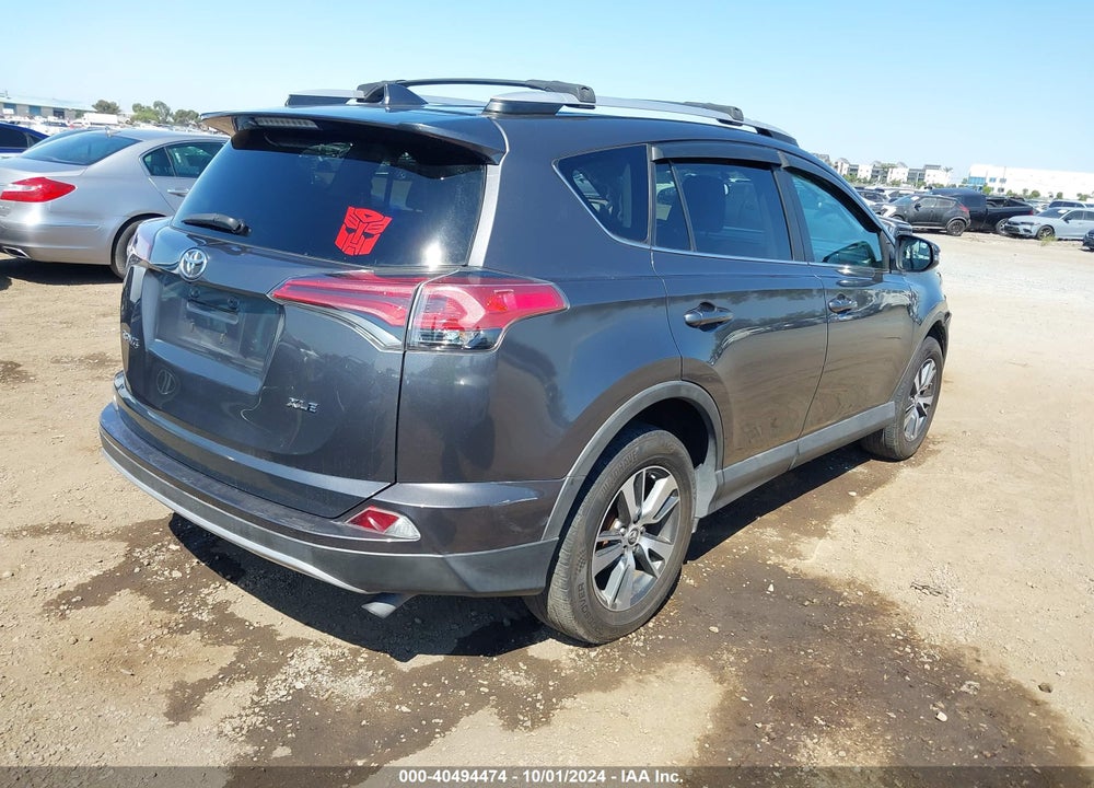 2016 TOYOTA RAV4 XLE VIN: 2T3WFREV8GW263568