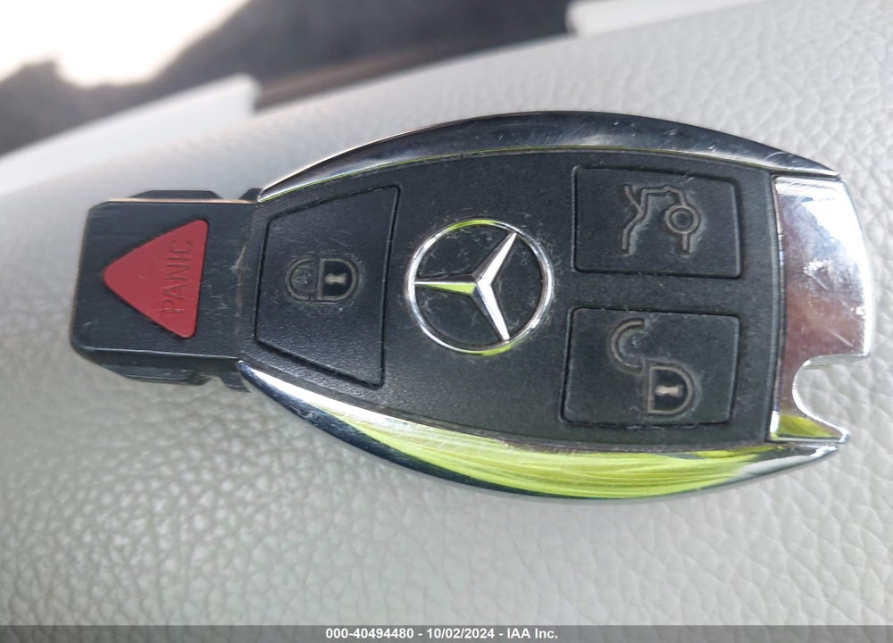 2010 MERCEDES-BENZ E 350 4MATIC VIN: WDDHF8HB1AA226085