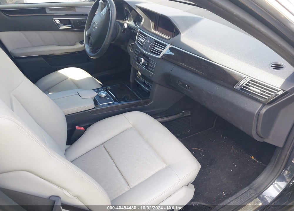 2010 MERCEDES-BENZ E 350 4MATIC VIN: WDDHF8HB1AA226085