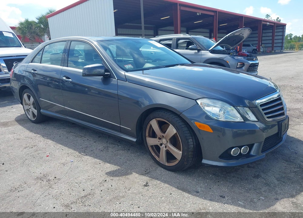 2010 MERCEDES-BENZ E 350 4MATIC VIN: WDDHF8HB1AA226085