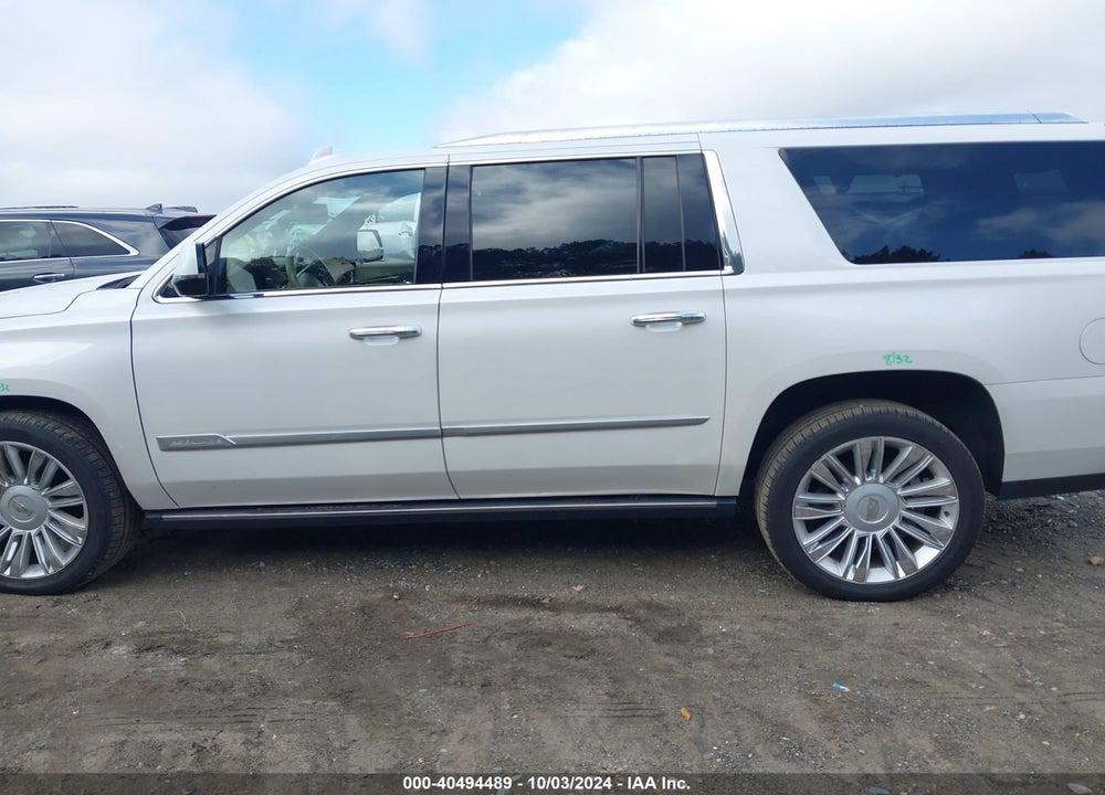 2020 CADILLAC ESCALADE ESV 4WD PLATINUM VIN: 1GYS4KKJ2LR201021