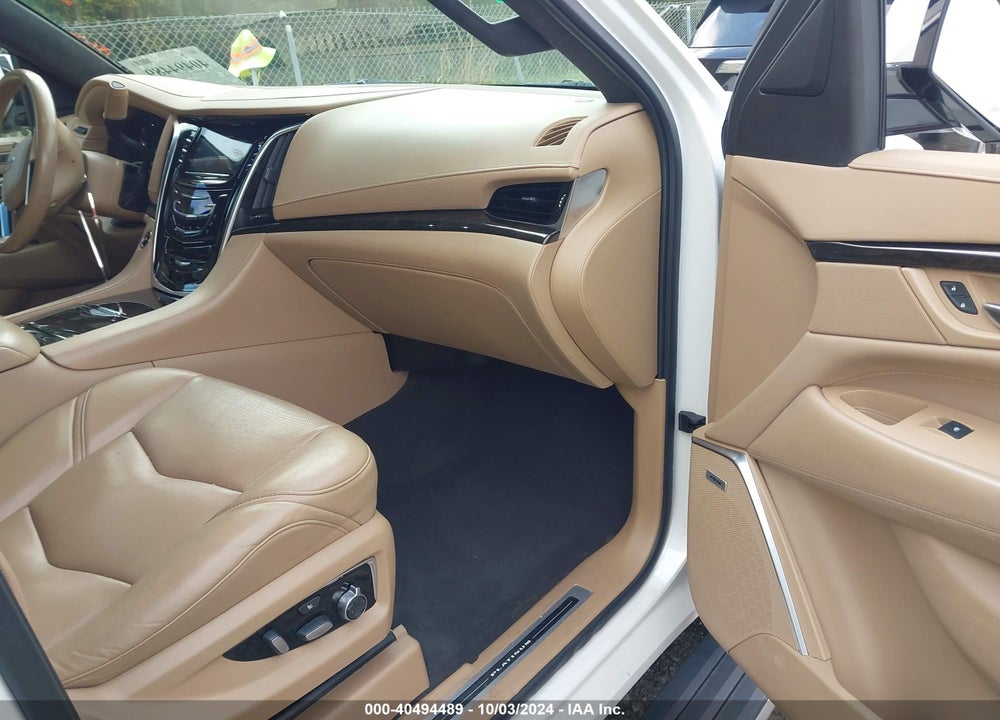 2020 CADILLAC ESCALADE ESV 4WD PLATINUM VIN: 1GYS4KKJ2LR201021