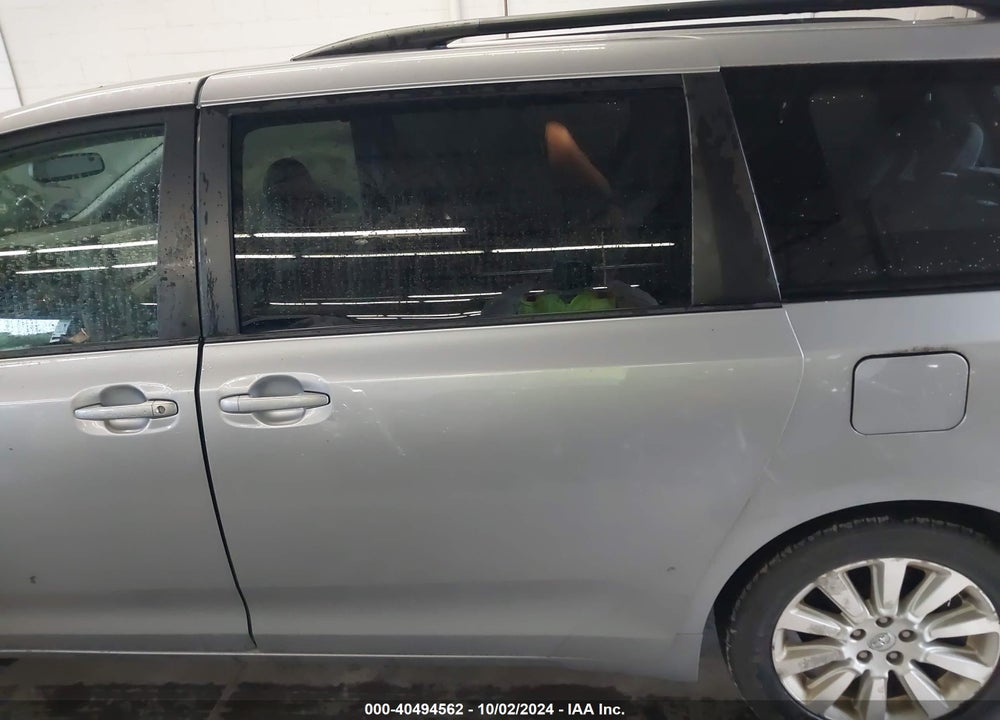 2015 TOYOTA SIENNA LE 7 PASSENGER VIN: 5TDJK3DC3FS121440
