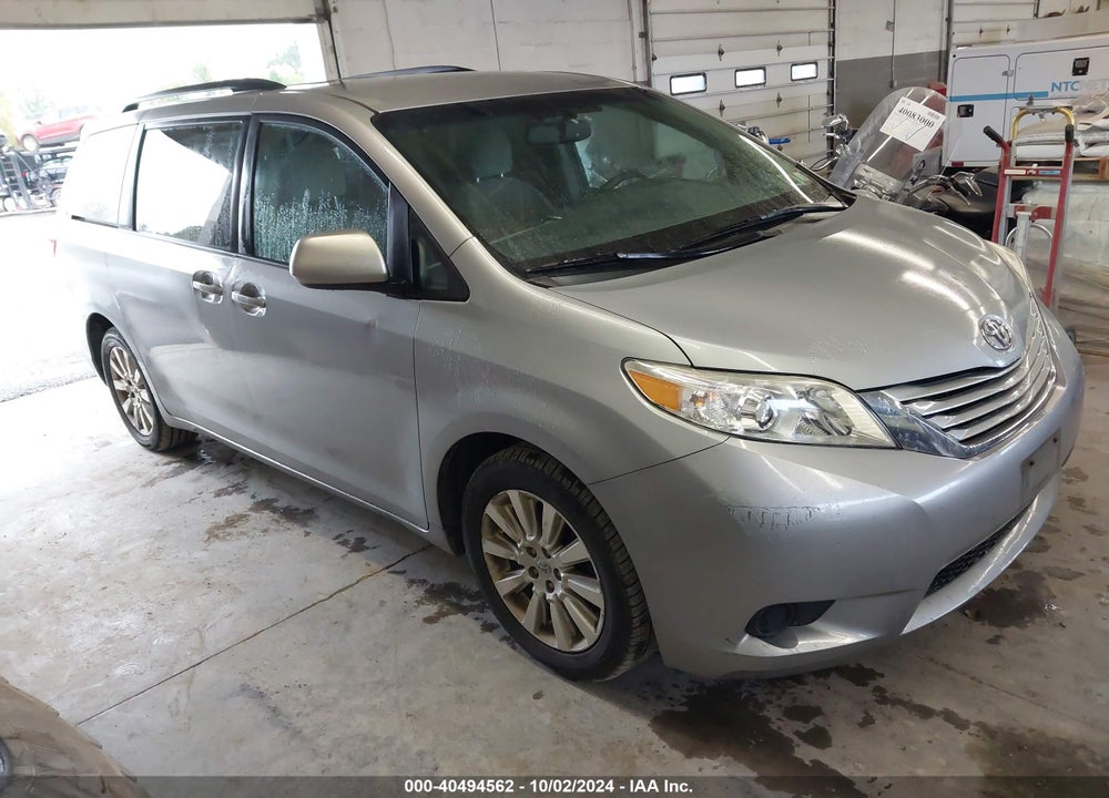 2015 TOYOTA SIENNA LE 7 PASSENGER VIN: 5TDJK3DC3FS121440