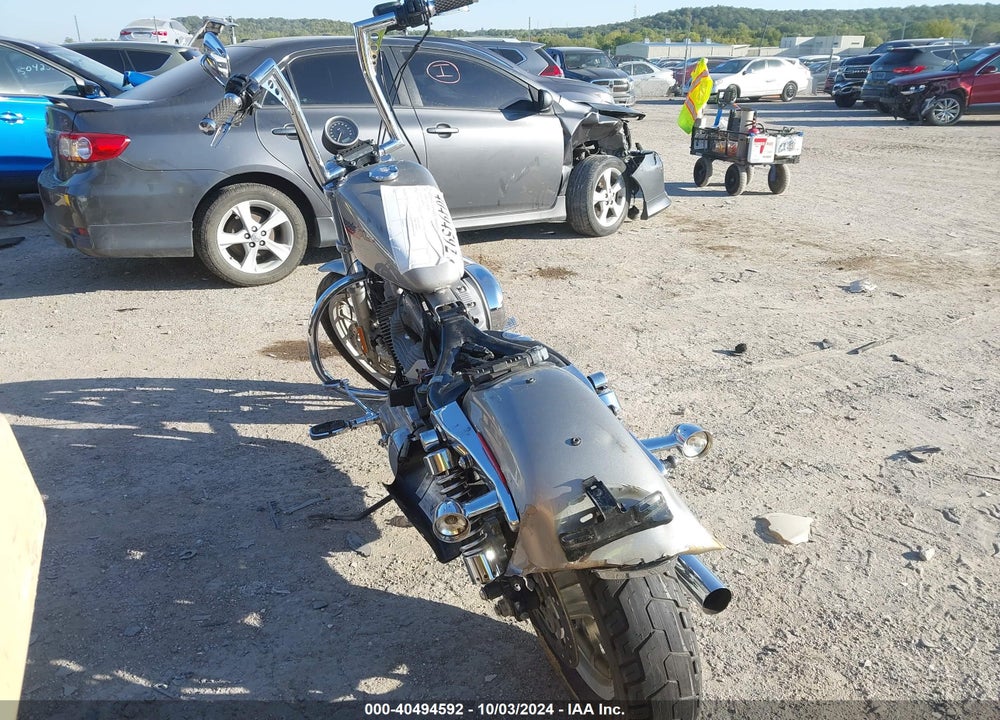 2007 HARLEY-DAVIDSON XL883 VIN: 1HD4CN2157K457587