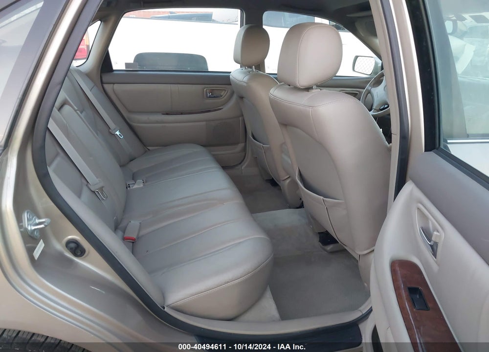 2000 TOYOTA AVALON XLS VIN: 4T1BF28B0YU049949
