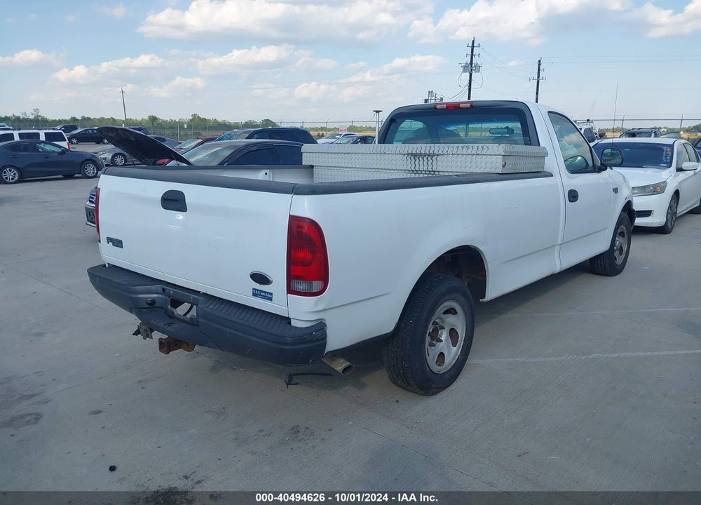 2002 FORD F-150 XL/XLT VIN: 1FTRF17212NB61661
