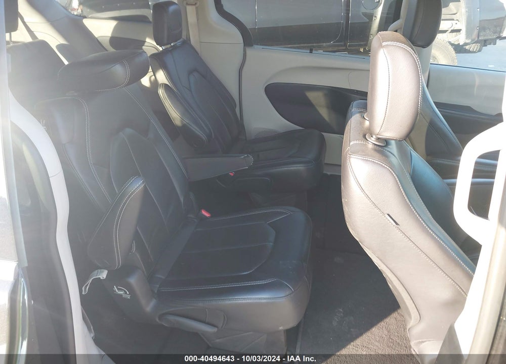 2022 CHRYSLER PACIFICA TOURING L VIN: 2C4RC1BG3NR191179