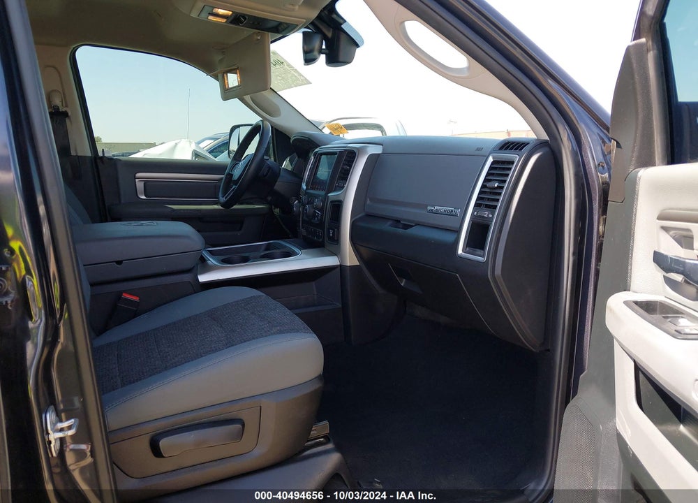 2018 RAM 1500 BIG HORN 4X4 5'7 BOX VIN: 1C6RR7LG6JS292197