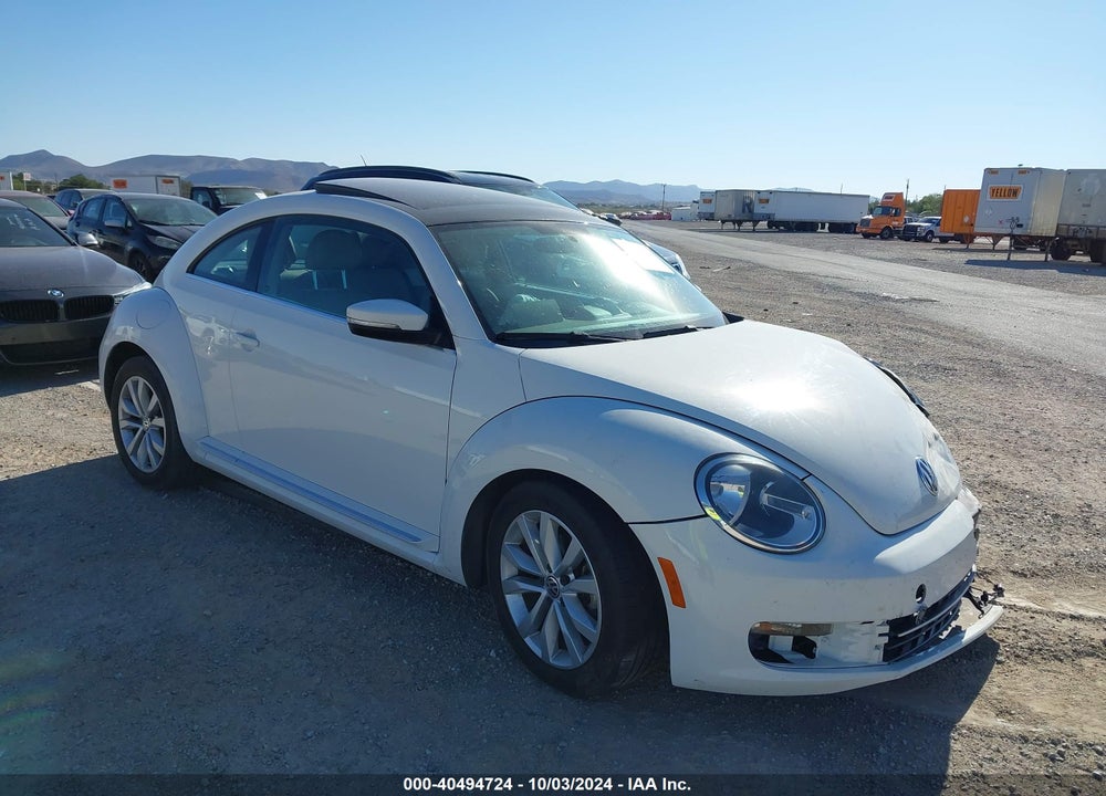 2014 VOLKSWAGEN BEETLE 2.0L TDI VIN: 3VWJL7AT7EM614896
