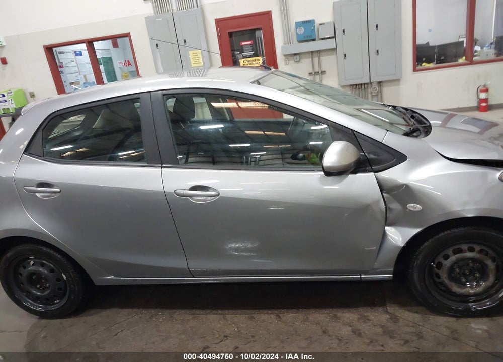 2014 MAZDA MAZDA2 VIN: JM1DE1KY2E0186966