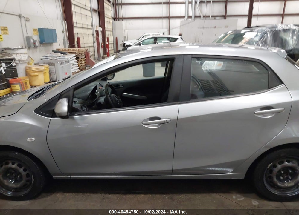2014 MAZDA MAZDA2 VIN: JM1DE1KY2E0186966