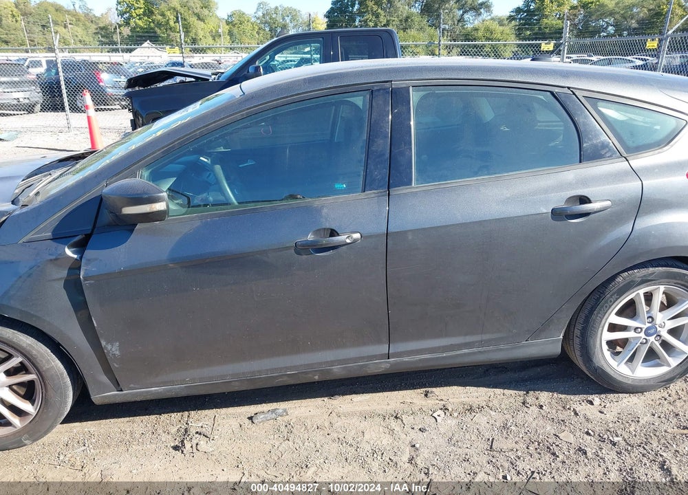 2017 FORD FOCUS SE VIN: 1FADP3K27HL270923