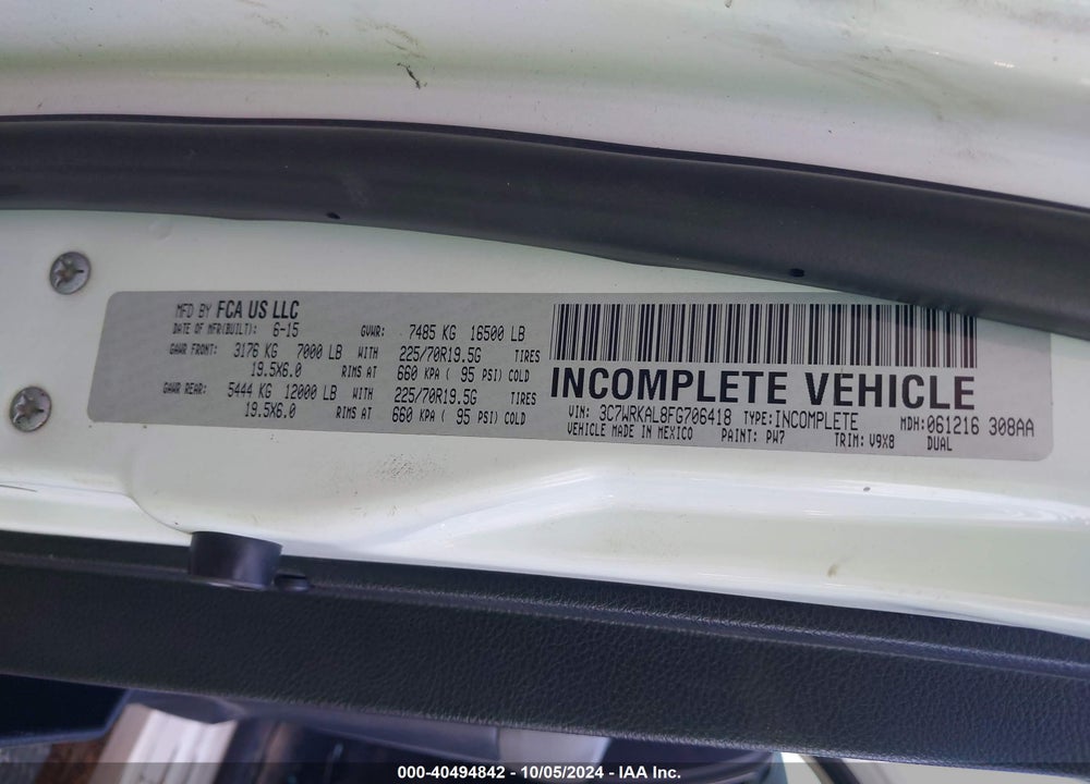 2015 RAM 4500 CHASSIS TRADESMAN/SLT VIN: 3C7WRKAL8FG706418
