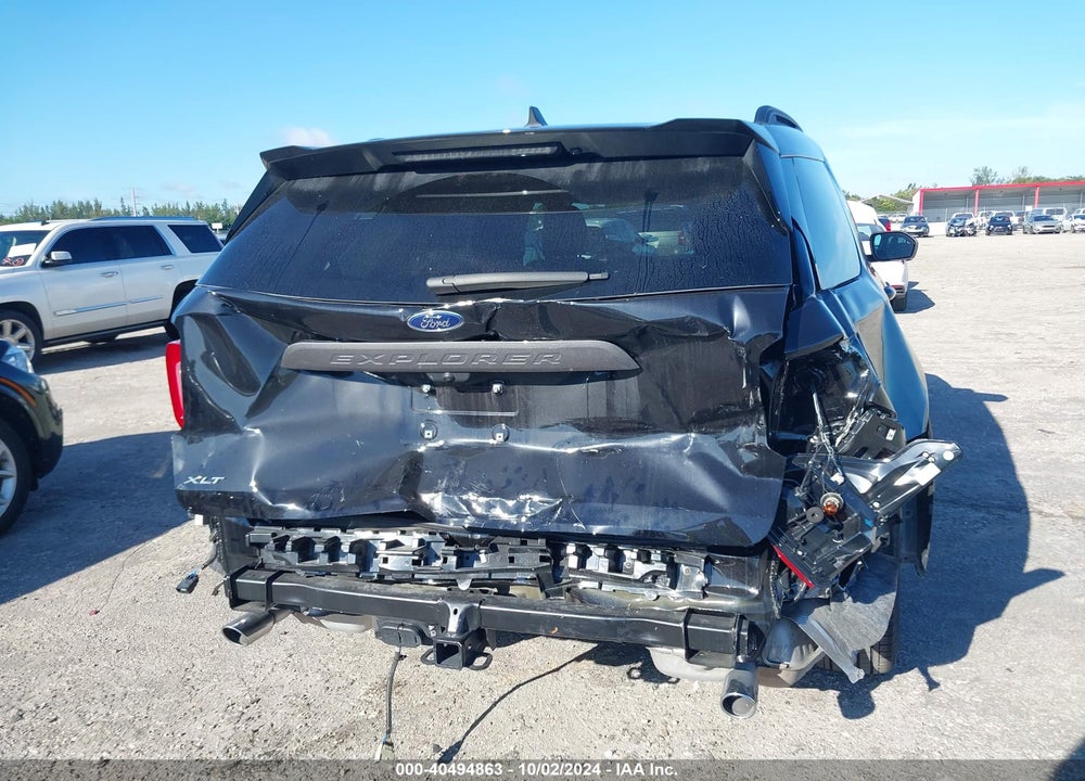 2024 FORD EXPLORER XLT VIN: 1FMSK7DHXRGA44177