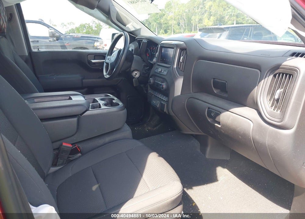 2021 CHEVROLET SILVERADO 1500 2WD SHORT BED CUSTOM VIN: 3GCPWBEK1MG411881