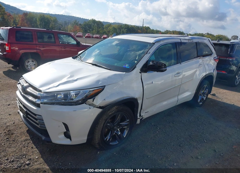 2017 TOYOTA HIGHLANDER HYBRID LIMITED PLATINUM VIN: 5TDDGRFH7HS025212