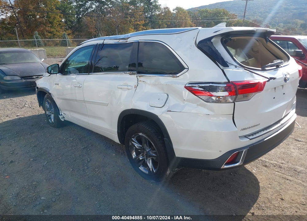 2017 TOYOTA HIGHLANDER HYBRID LIMITED PLATINUM VIN: 5TDDGRFH7HS025212