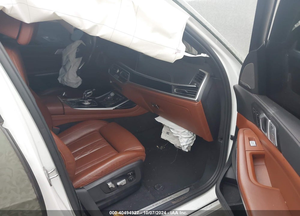 2022 BMW ALPINA XB7 VIN: 5UXCX6C16N9M08729