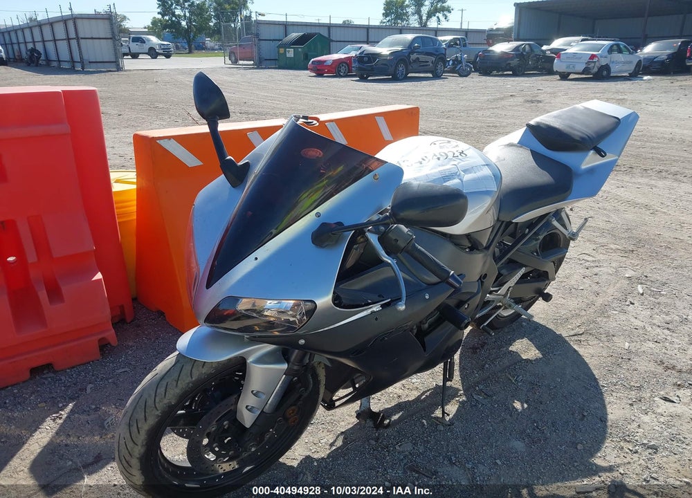2002 YAMAHA YZFR1 VIN: JYARN10E02A000177