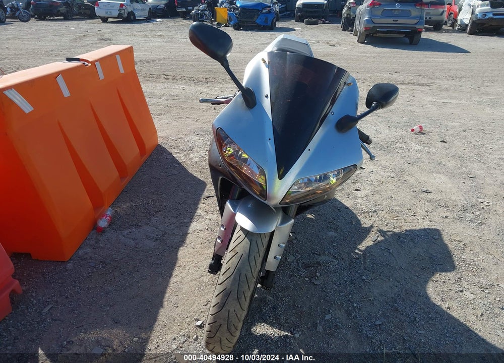 2002 YAMAHA YZFR1 VIN: JYARN10E02A000177