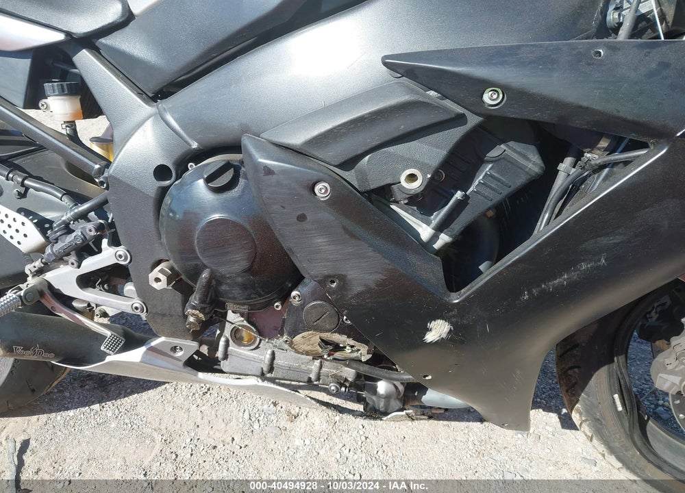 2002 YAMAHA YZFR1 VIN: JYARN10E02A000177